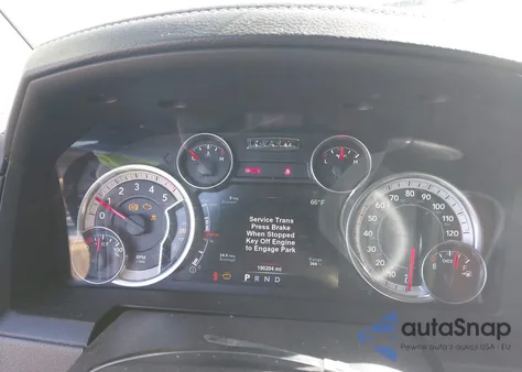 2015 Ram 1500 Laramie из США, поврежденный, VIN 1C6RR7NM1FS730571